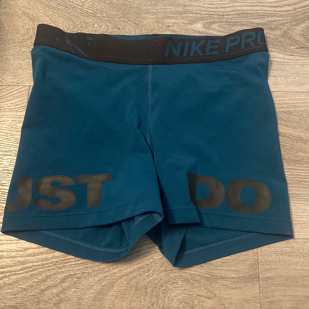 Nike pros
